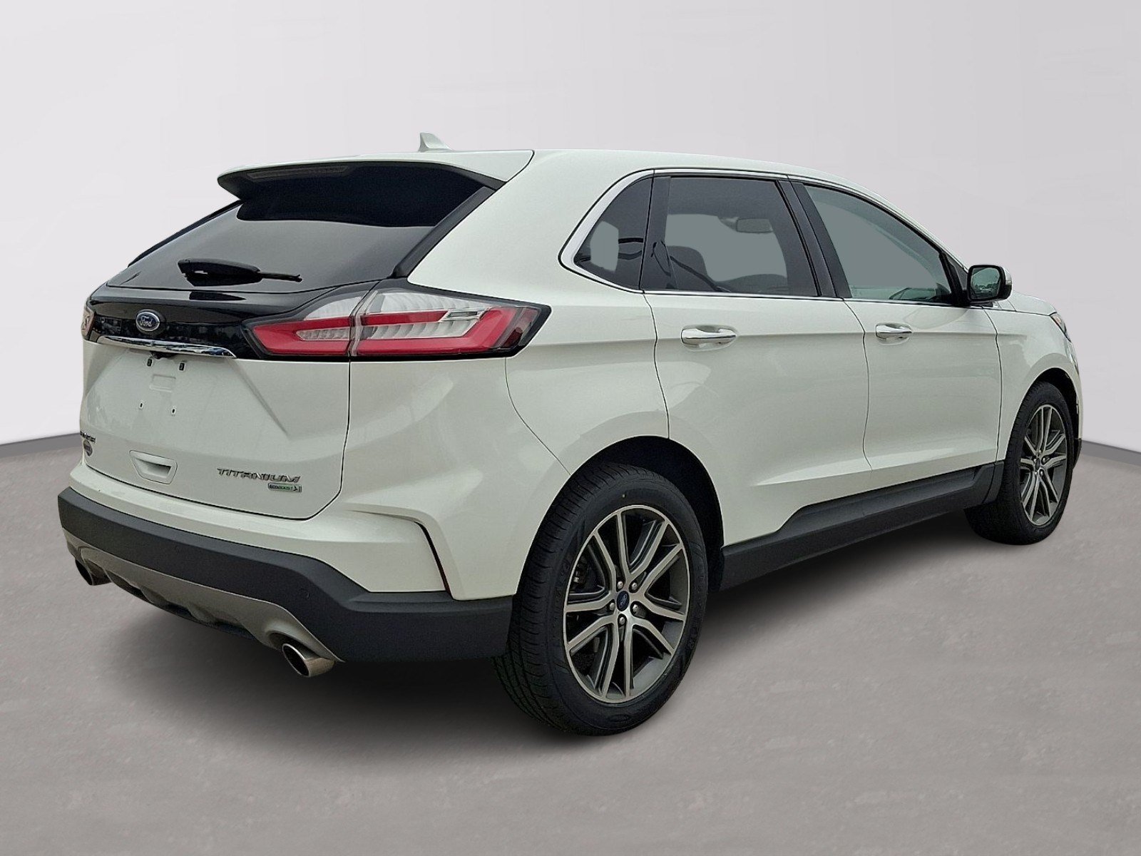 Certified 2020 Ford Edge Titanium FWD image 6