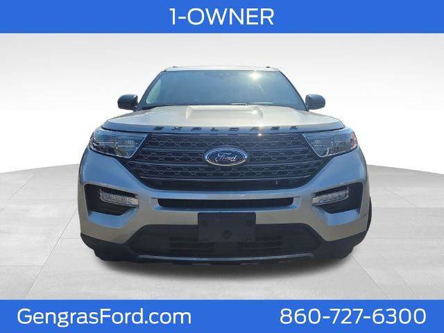 Certified 2022 Ford Explorer XLT w/ Equipment Group 202A AWD/4WD image 2