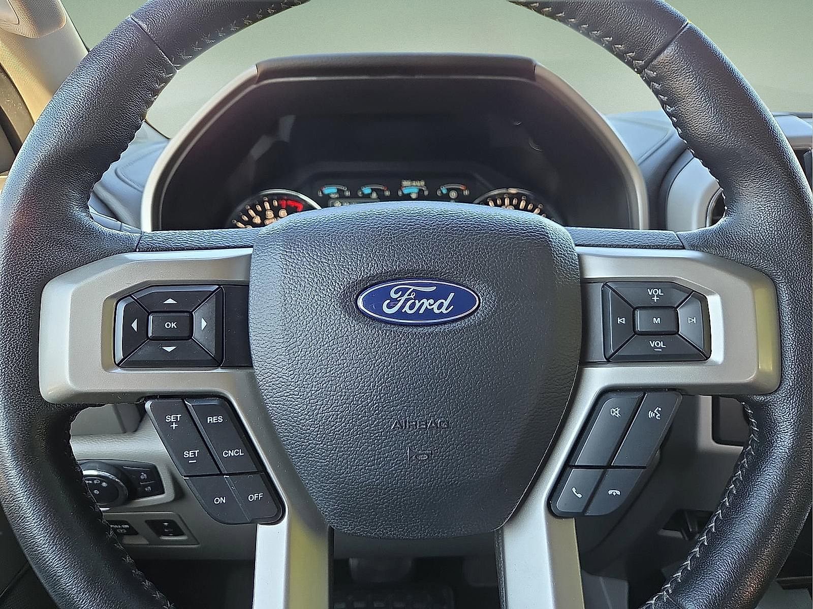 Certified 2020 Ford F150 Lariat AWD/4WD image 24