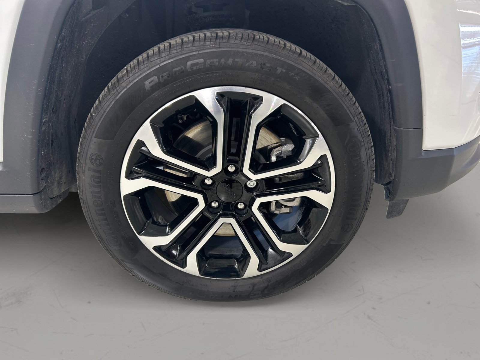 Used 2024 Jeep Compass Limited AWD/4WD image 24