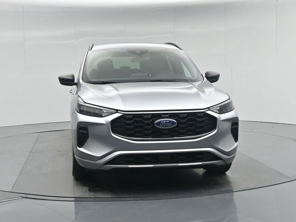 Certified 2024 Ford Escape ST-Line w/ Cold Weather Package image 29