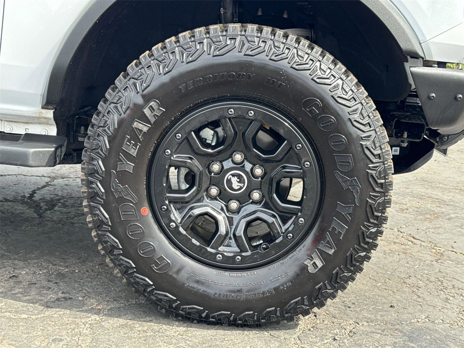 Certified 2022 Ford Bronco Wildtrak image 10