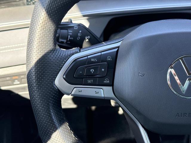 Used 2026 Volkswagen Tiguan SE R-Line image 19