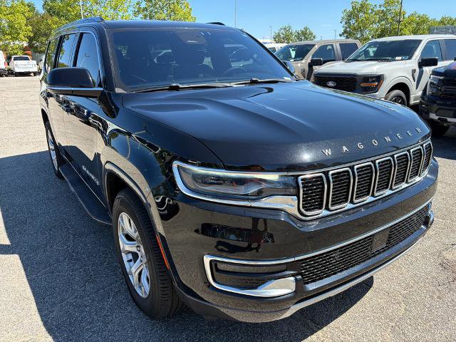 Used 2022 Jeep Wagoneer Series II AWD/4WD image 3
