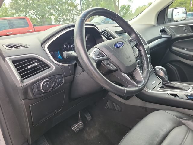 Certified 2018 Ford Edge SEL w/ Equipment Group 201A AWD/4WD image 11