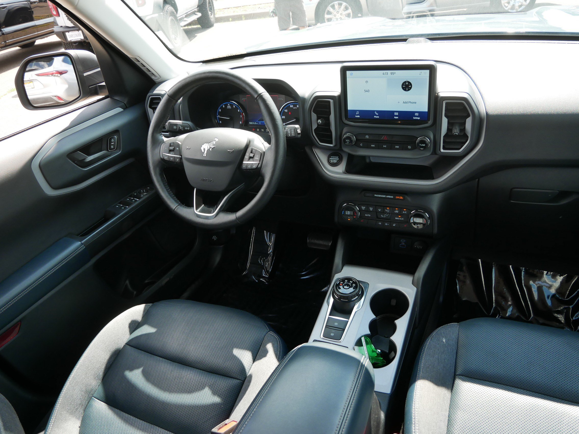 Certified 2021 Ford Bronco Sport Outer Banks AWD/4WD image 9