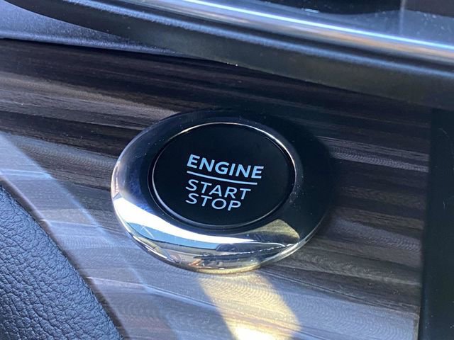 Certified 2023 Ford Explorer Limited w/ Limited Technology Package image 32