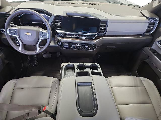 Used 2025 Chevrolet Silverado 2500 LT w/ All Star Edition AWD/4WD image 9