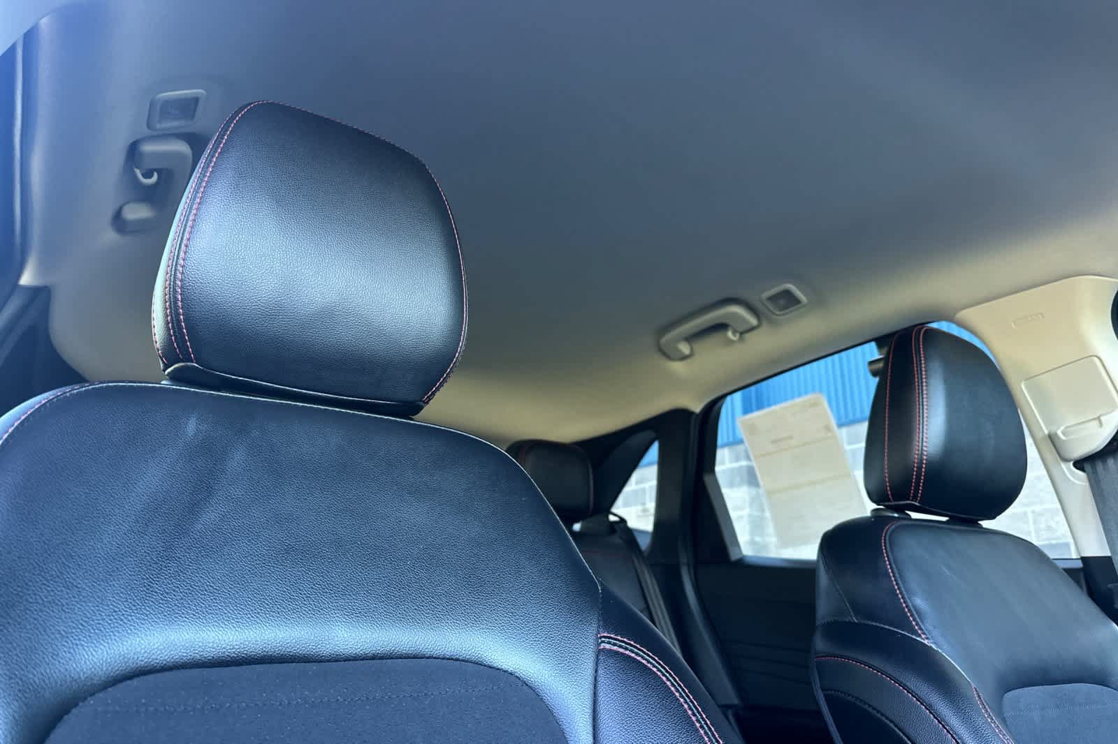 Certified 2022 Ford Escape SEL w/ SEL Stealth AWD Package image 17