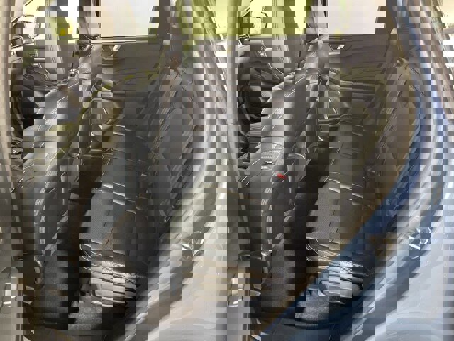 Certified 2025 Ford Escape Platinum image 18