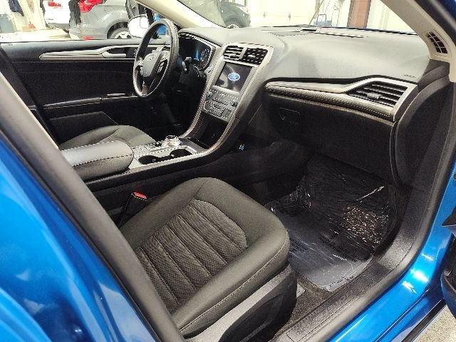 Certified 2020 Ford Fusion SE image 20