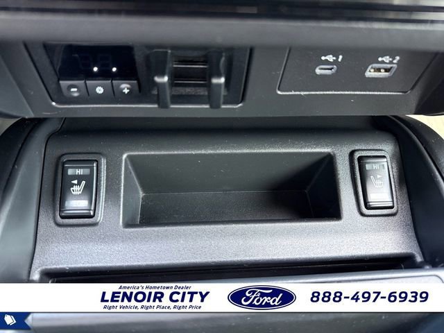 Used 2023 Nissan Titan PRO-4X w/ Pro-4x Convenience Package image 27
