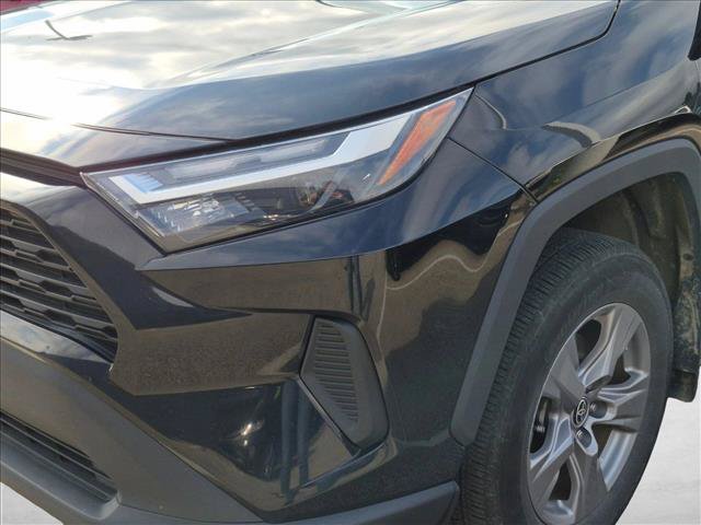 Used 2022 Toyota RAV4 XLE w/ Convenience Package AWD/4WD image 13