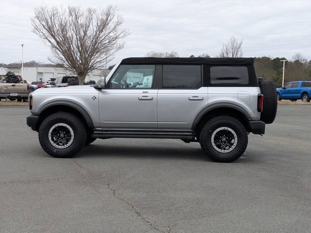 Certified 2023 Ford Bronco Outer Banks w/ Sasquatch Package image 2