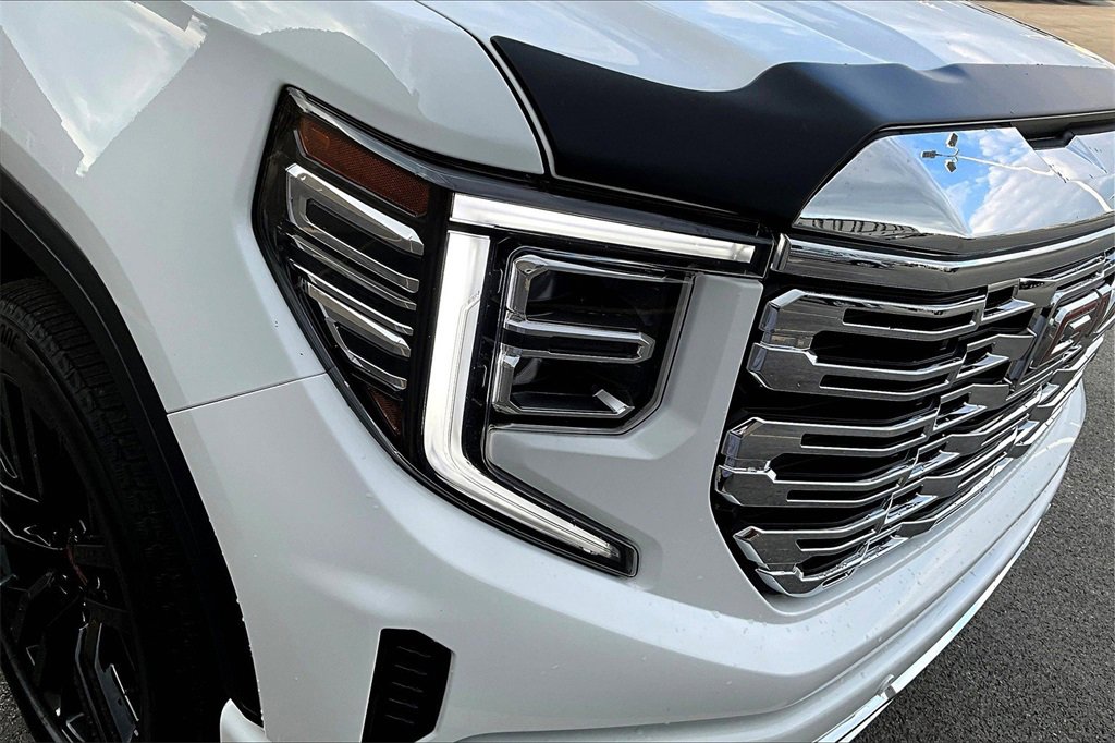 Used 2023 GMC Sierra 1500 Denali w/ Denali Reserve Package image 28