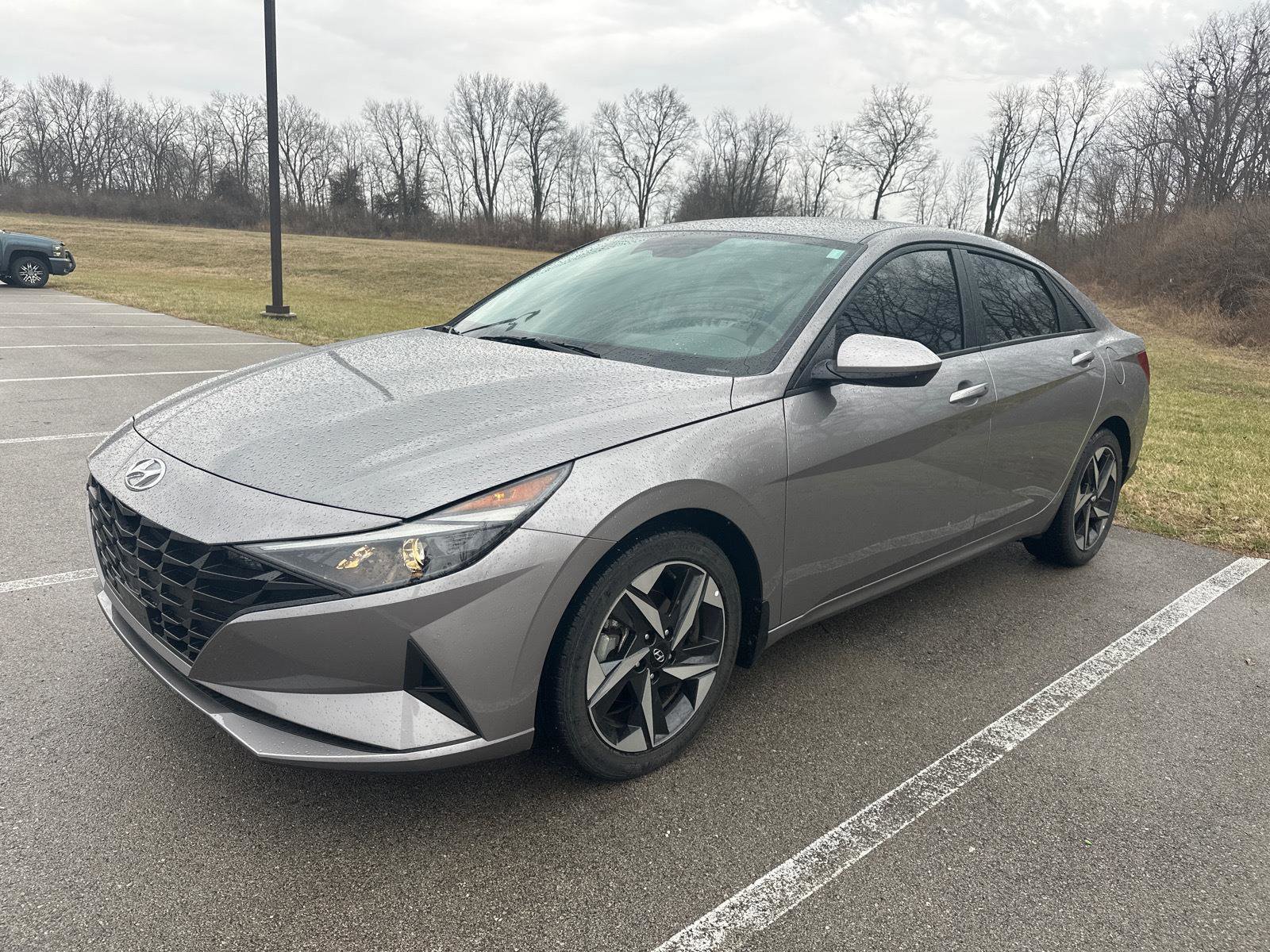 Used 2023 Hyundai Elantra SEL w/ Convenience Package image 6