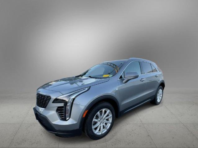 Used 2023 Cadillac XT4 Luxury w/ Cold Weather Package AWD/4WD image 5