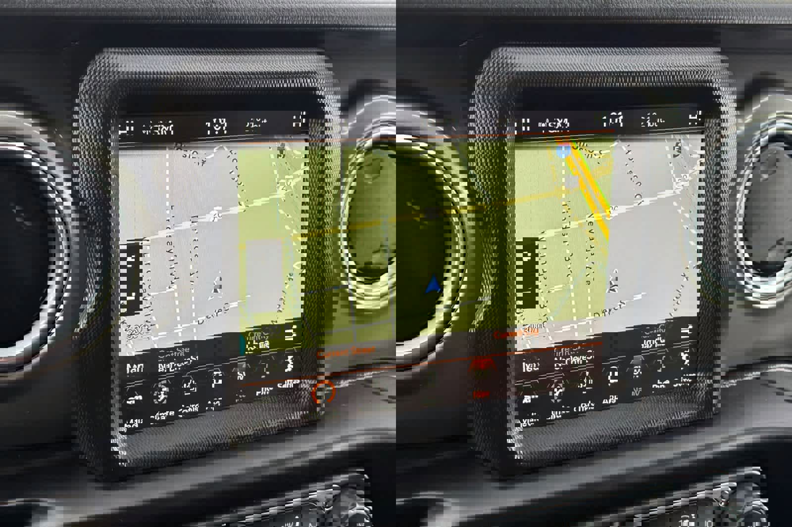 Used 2022 Jeep Wrangler Unlimited Sahara w/ Cold Weather Group image 19