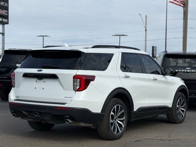 Certified 2024 Ford Explorer ST-Line w/ Class IV Trailer Tow Package image 43