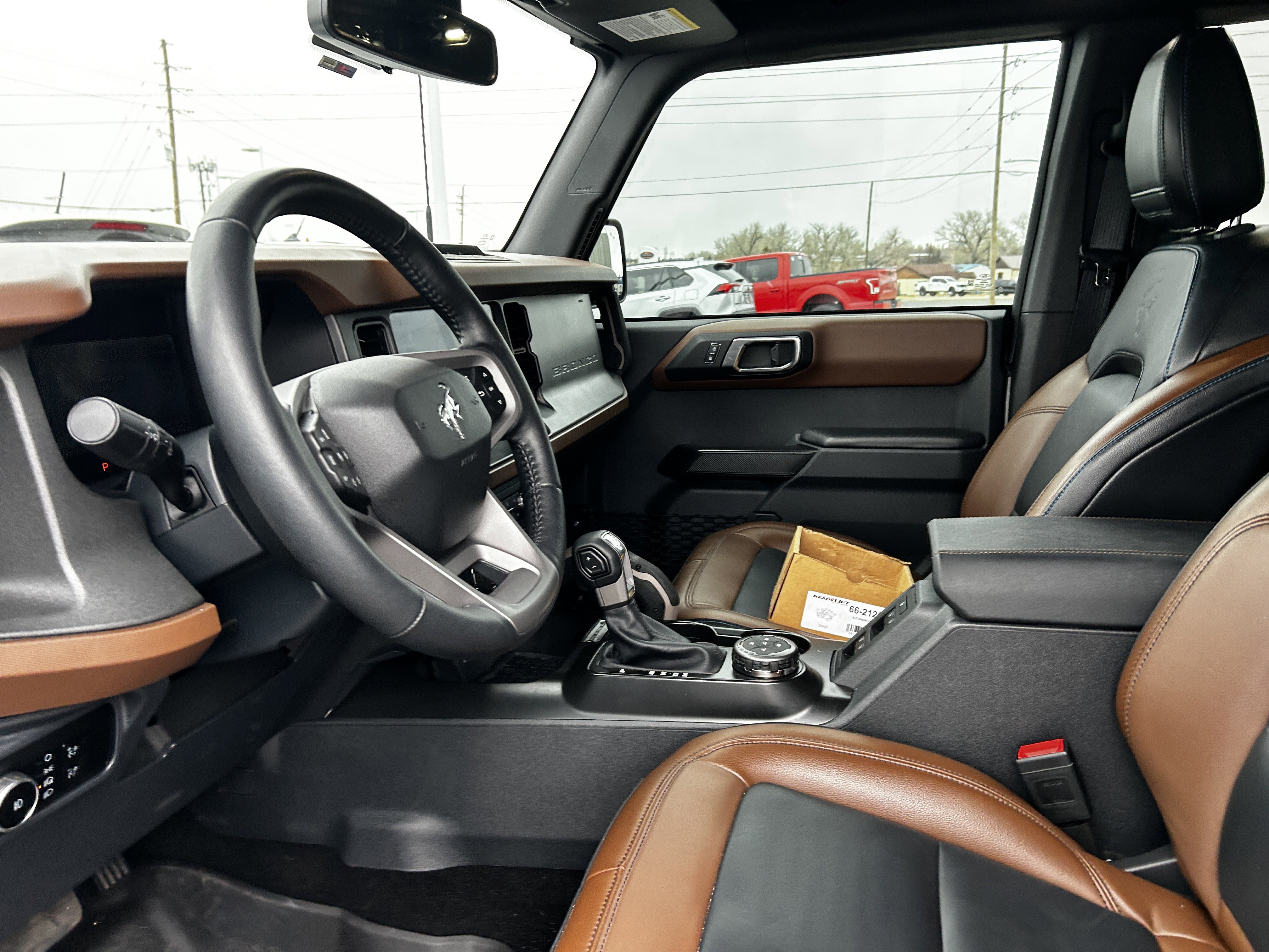 Certified 2024 Ford Bronco Outer Banks w/ Sasquatch Package image 10