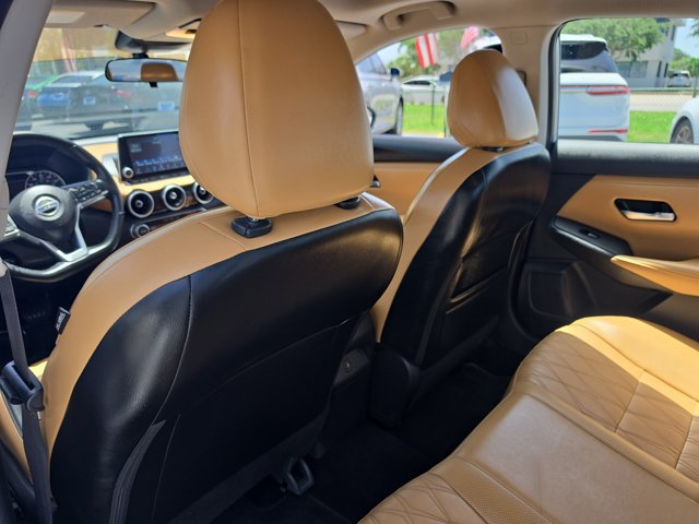 Used 2023 Nissan Sentra SV w/ SV Premium Package FWD image 15