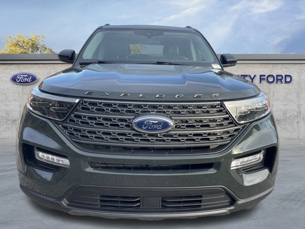 Certified 2024 Ford Explorer XLT w/ Equipment Group 202A image 8