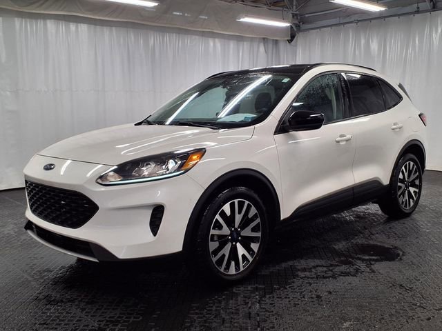 Certified 2020 Ford Escape SE Sport AWD/4WD image 9