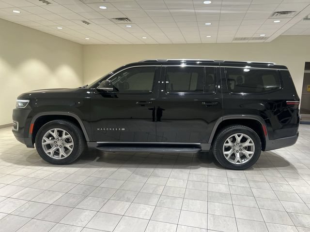 Used 2022 Jeep Wagoneer Series II w/ Convenience Group I AWD/4WD image 2
