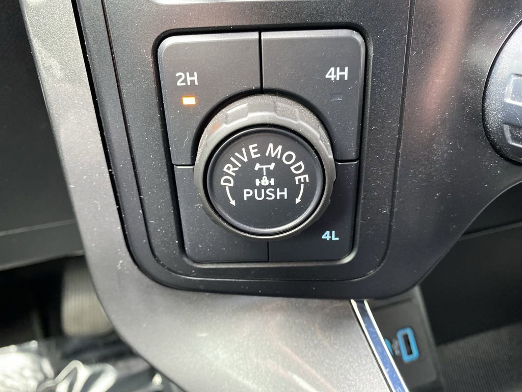 Certified 2023 Ford F150 XLT w/ Equipment Group 302A High image 29