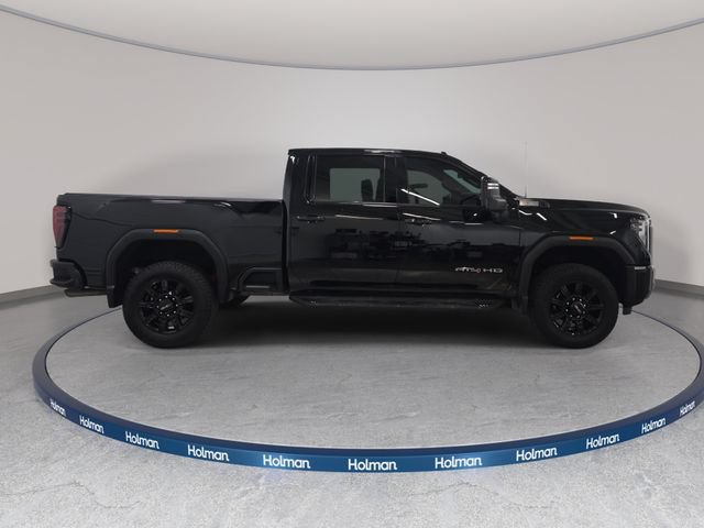 Used 2024 GMC Sierra 2500 AT4 w/ Technology Package AWD/4WD image 5