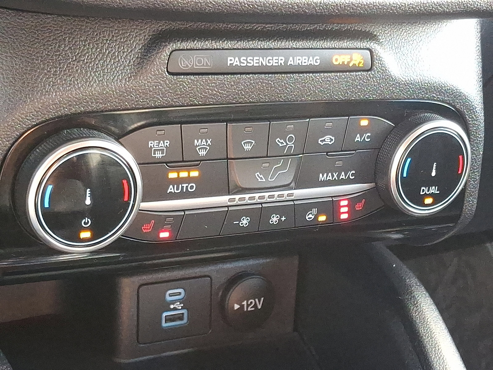 Certified 2022 Ford Escape SEL image 15