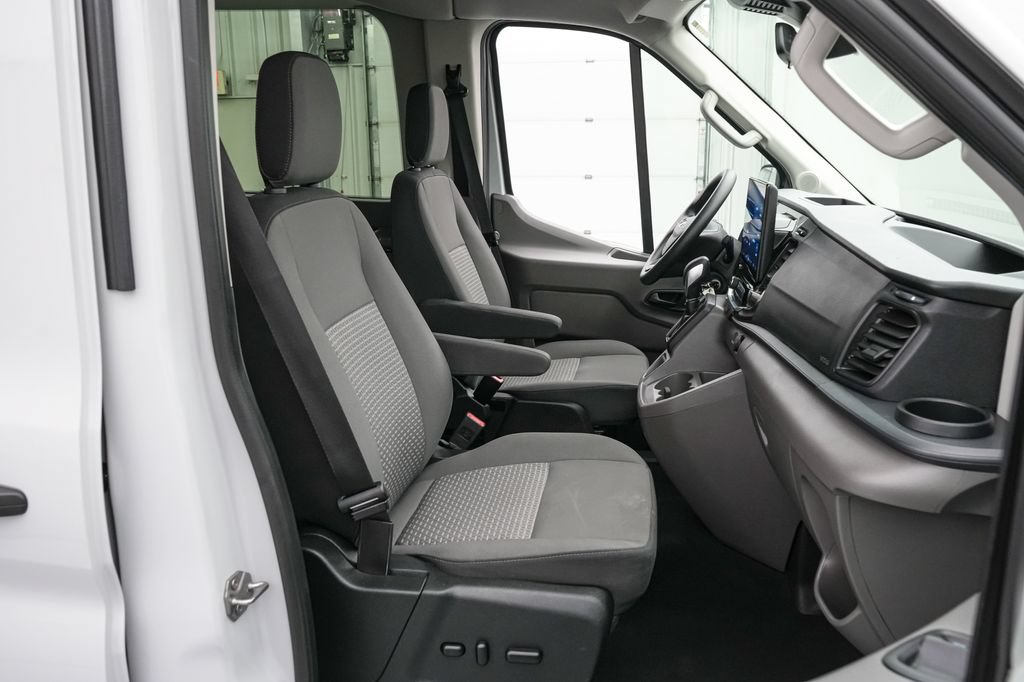 Certified 2024 Ford Transit 350 XLT RWD image 21