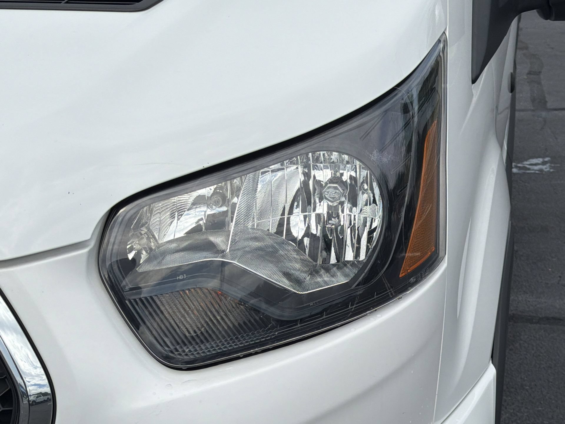 Certified 2024 Ford Transit 350 XLT RWD image 33