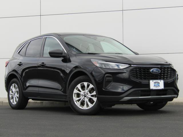 Certified 2023 Ford Escape Active image 1