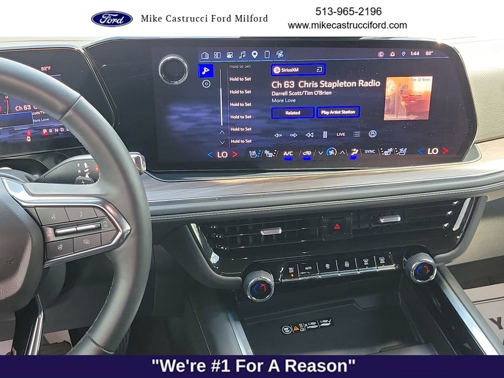 Used 2025 Chevrolet Tahoe Premier AWD/4WD image 13