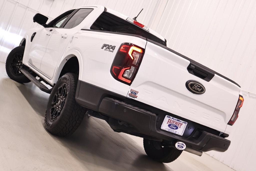 Certified 2025 Ford Ranger Lariat w/ FX4 Off-Road Package AWD/4WD image 44