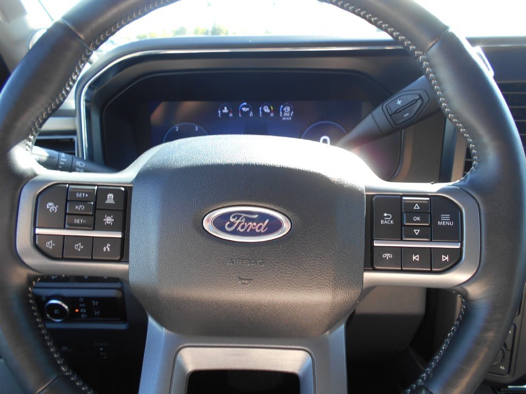 Certified 2024 Ford F350 Lariat w/ Lariat Ultimate Package AWD/4WD image 22