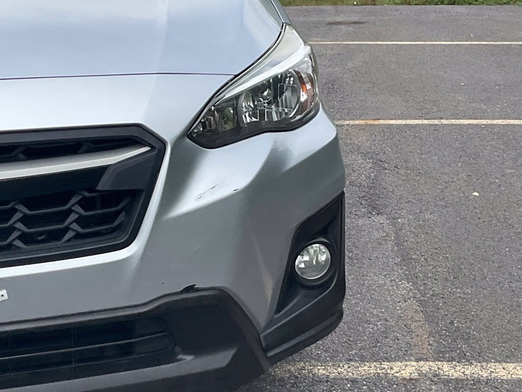 Used 2018 Subaru Crosstrek 2.0i Premium AWD/4WD image 2