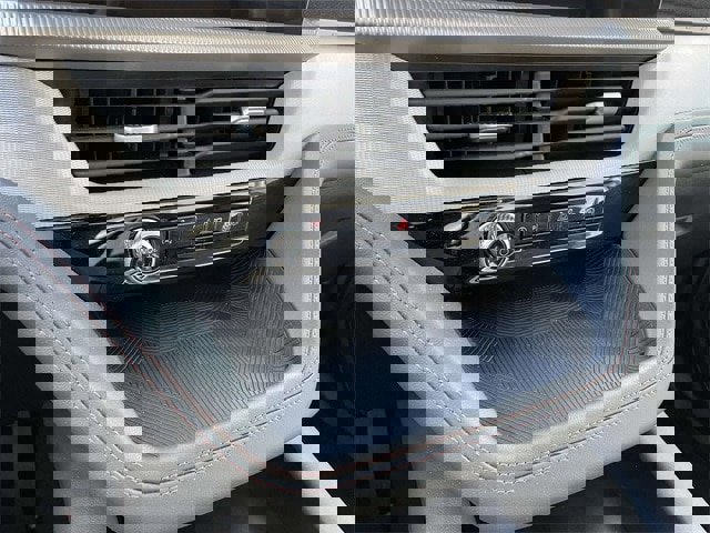 Certified 2025 Ford Explorer Active image 28