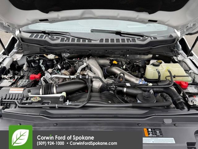 Certified 2026 Ford F450 Platinum w/ FX4 Off-Road Package AWD/4WD image 36