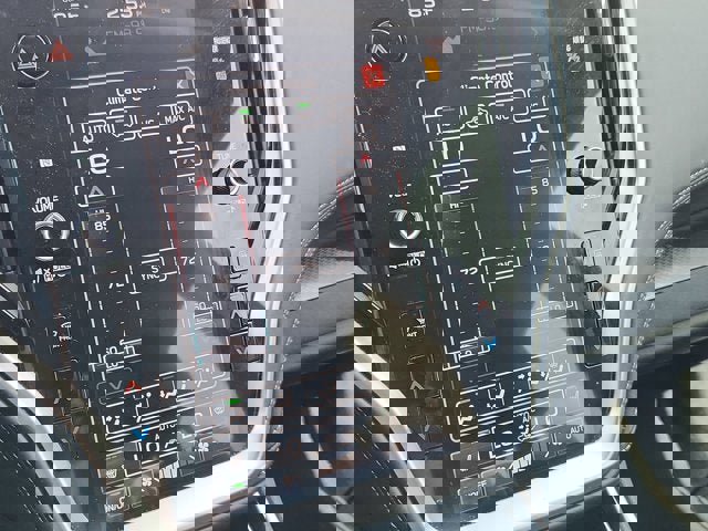 Used 2021 Subaru Outback Premium AWD/4WD image 25