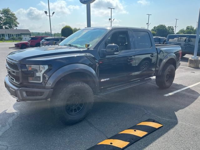Certified 2017 Ford F150 Raptor w/ Equipment Group 802A Luxury AWD/4WD image 3