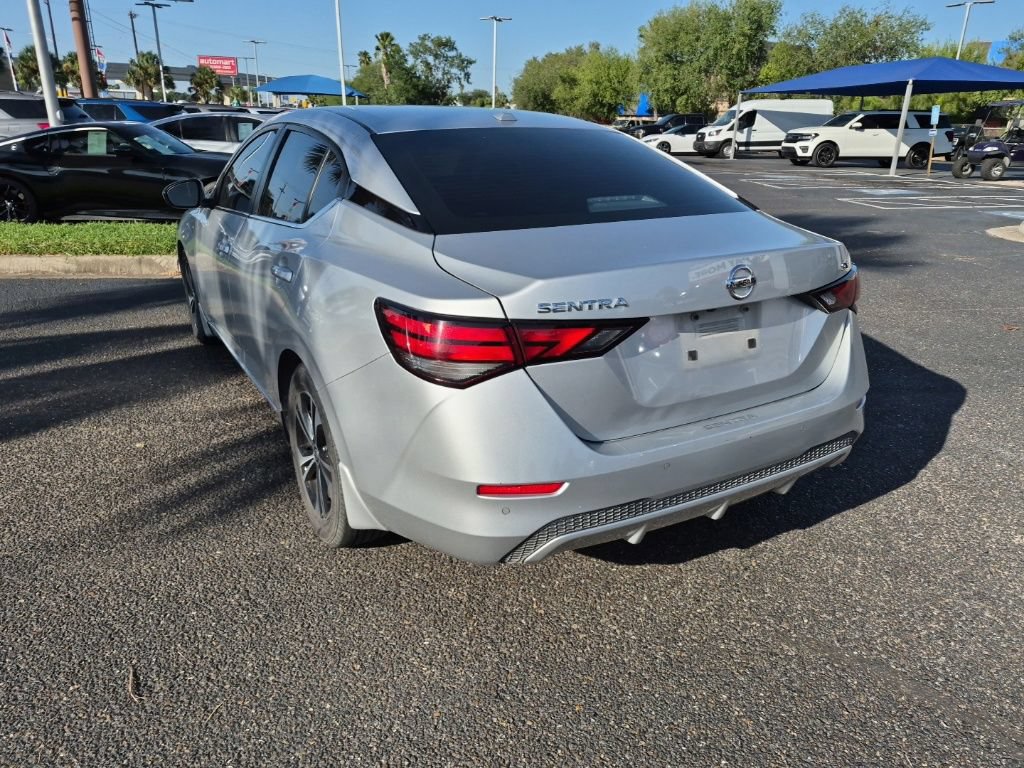Used 2022 Nissan Sentra SV w/ All-Weather Package FWD image 4