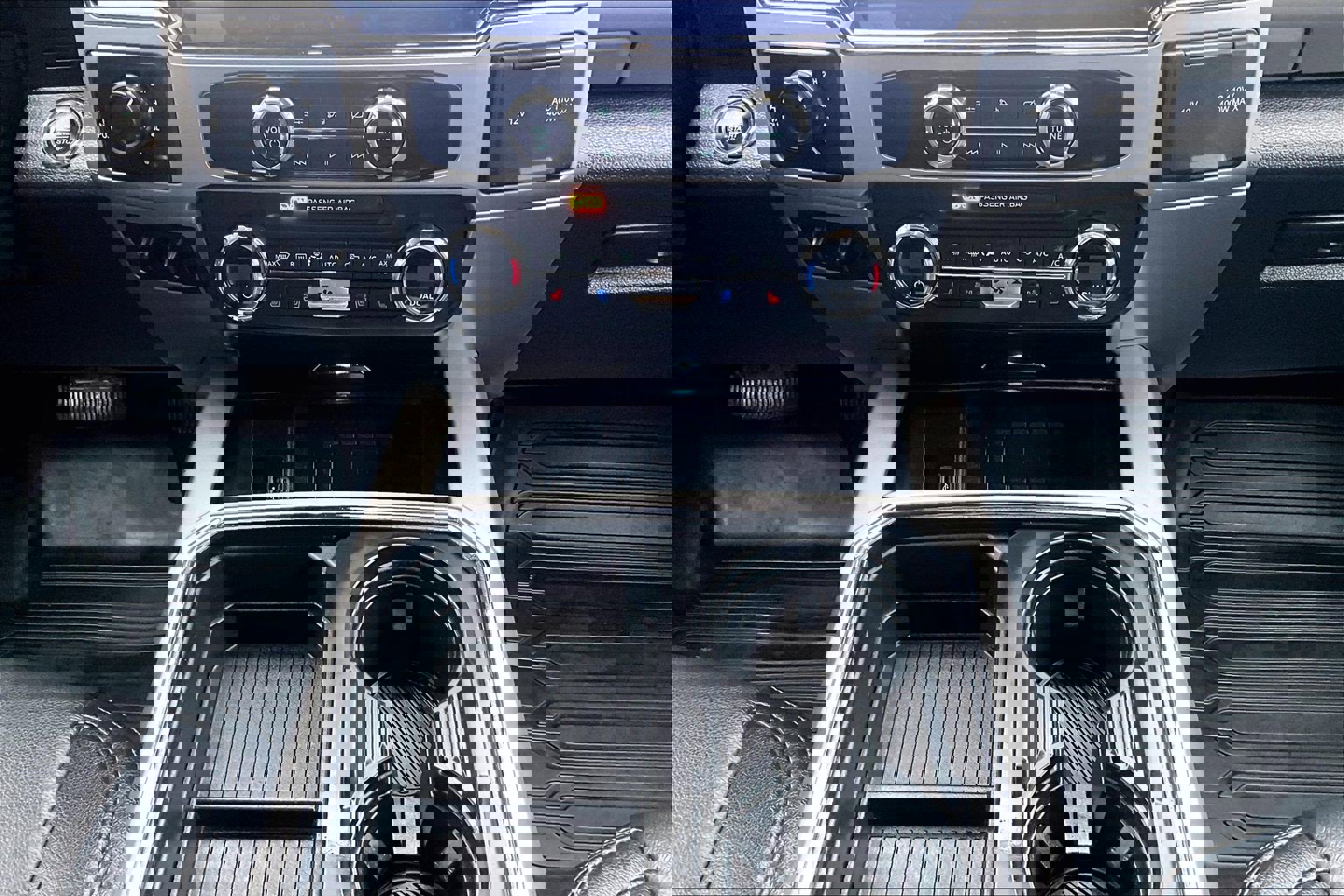 Certified 2022 Ford F350 Lariat w/ Lariat Ultimate Package image 24