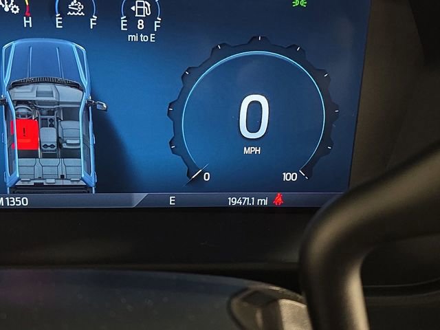 Certified 2025 Ford F350 Lariat w/ Black Appearance Package image 15