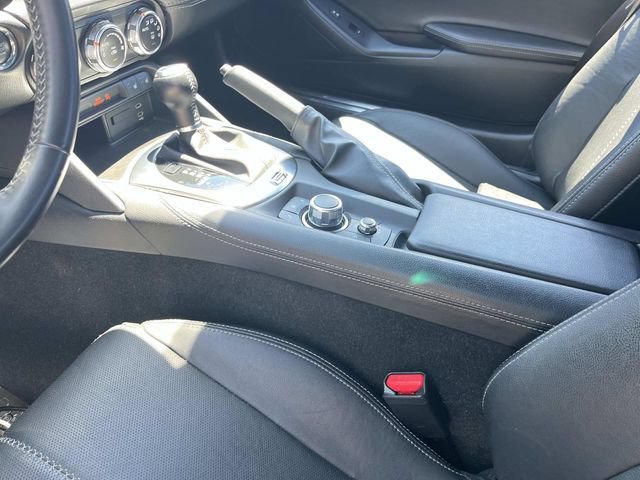 Used 2024 MAZDA MX-5 Miata Grand Touring w/ Weather Package RWD image 18