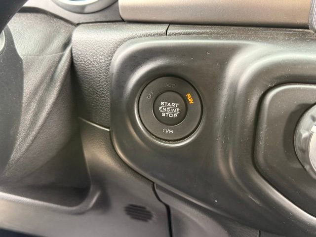 Used 2020 Jeep Wrangler Unlimited Sport S AWD/4WD image 15