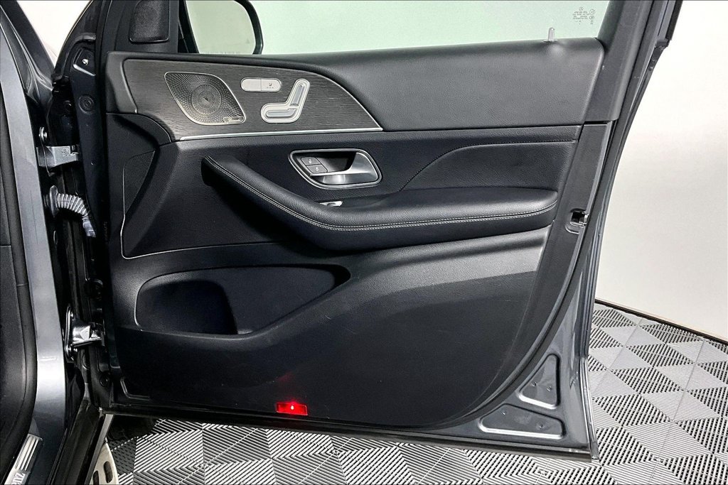 Used 2022 Mercedes-Benz GLE 350 w/ Premium Package image 24