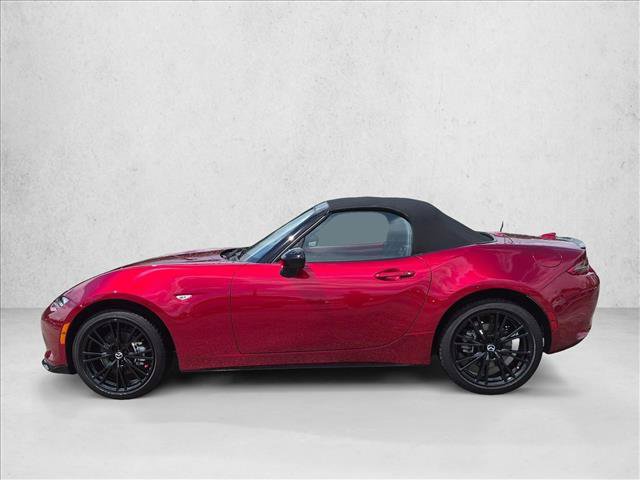 Used 2024 MAZDA MX-5 Miata Club RWD image 9