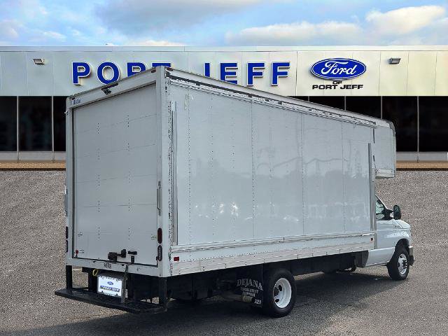 Certified 2023 Ford E-450 and Econoline 450 Super Duty w/ Power Windows & Locks Group RWD image 3